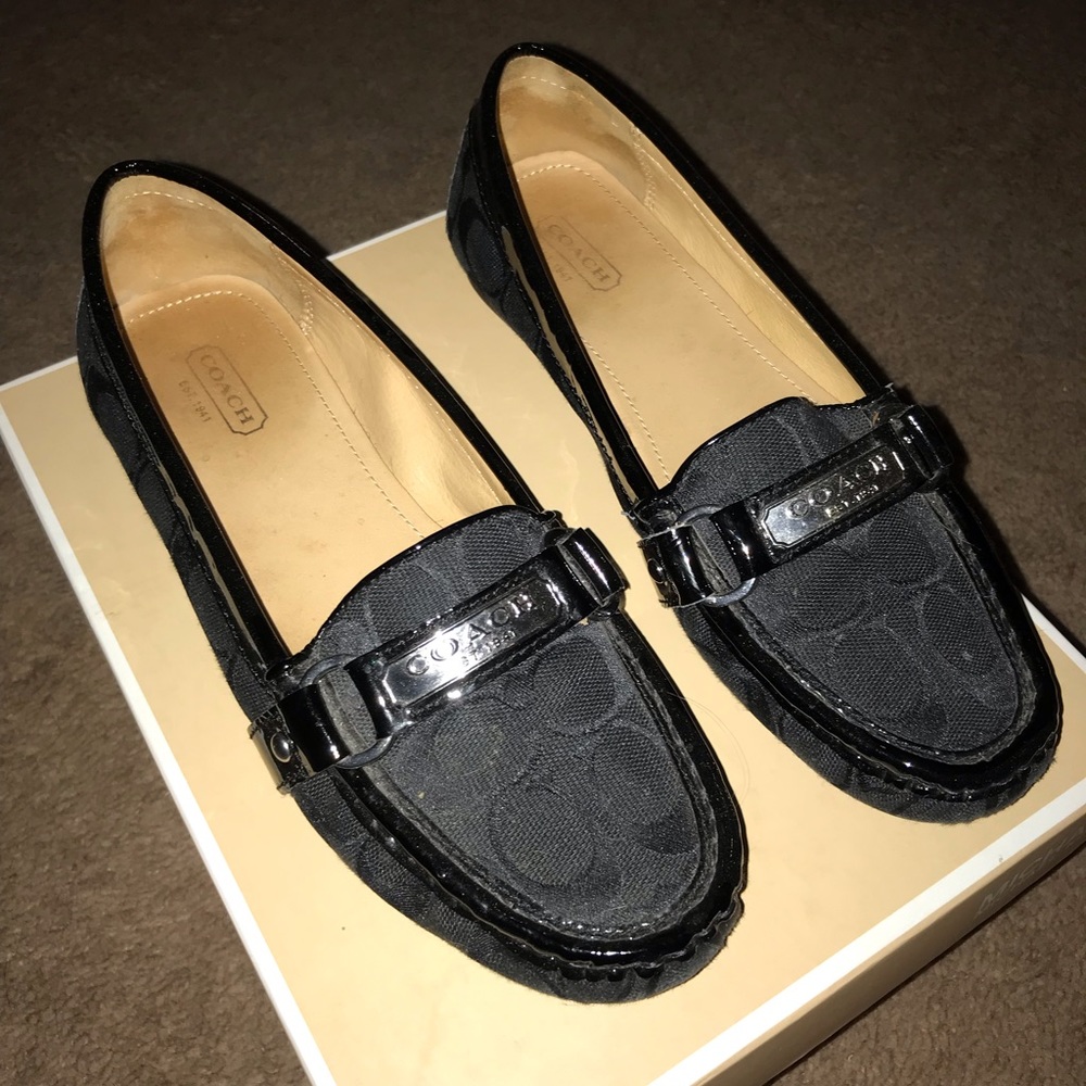 Coach loafer style shoes. Great condition